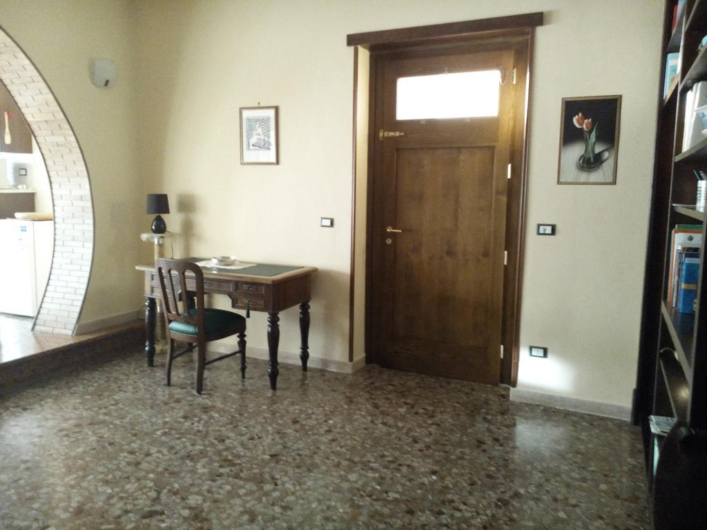 B&B A Casa Di Nonna フォンディ エクステリア 写真