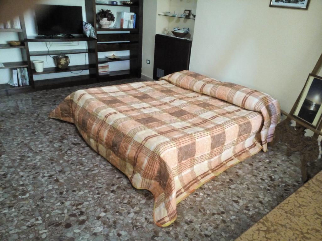B&B A Casa Di Nonna フォンディ エクステリア 写真